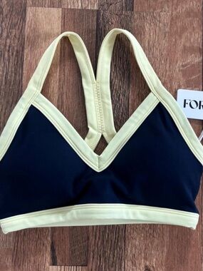 FORM Sports Bra